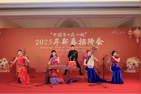 欢乐春节｜“欢乐春节”走进意大利，快闪表演亮相罗马地标图片