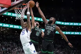 凯尔特人105-98独行侠 东契奇空砍三双图片