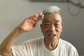 致敬英雄丨李可景：尖刀连雪夜奔袭司令部，有战士打个盹没再醒来图片