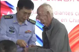 温暖后续！中国空军赴哈瓦那看望古巴飞行员老爷爷图片