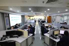 上海供水热线15年：热线“你呼我应” 从传统走向智能图片