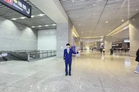 时尚新地标，郑州东站这个宝藏打卡地藏不住了图片