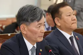韩国警察厅厅长及首尔警察厅厅长被禁止出境图片