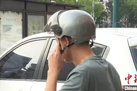 电动自行车头盔投诉多 消费者购买要认准新执行标准图片