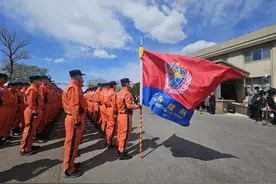 缅甸地震中国救援黄金72小时与时间赛跑：几天没合眼，不能放弃任何一个生命迹象图片
