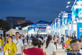 首个夜间场！人气直线拉满！福州这里今晚又美又火图片