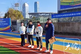 羽毛球世界冠军张楠、李龙大、何冰娇来合肥了，手把手传授比赛经验图片