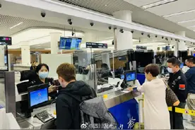天府国际机场口岸开放一周年！出入境人员达367万余人次图片