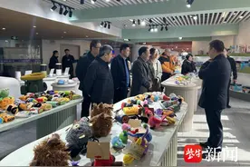 搭建校地合作“连心桥” 促进产教发展“两头甜” ——河南省教育厅到盐都开展政校企对接活动图片