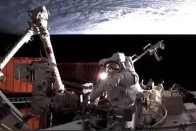 中国航天员太空“边走边吃”小零食，这身“飞天战袍”有多厉害？图片