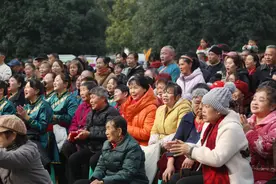 歌舞、杂技、魔术……康美街道这场文艺演出精彩纷呈！图片