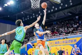 角逐未来！首届长三角青少年篮球联赛昨晚开幕图片