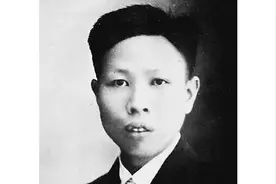 93年前被秘密安葬，“飞将军”终于归队……图片