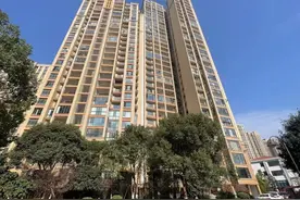 长沙一小区两业主斗气互开震楼器？多部门介入协调图片