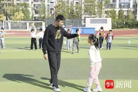 活力四射！江苏这位体育老师“备课”火出圈图片