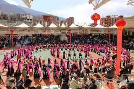 新春走基层｜四川省甘孜藏族自治州巴塘县：非遗、民俗主题活动为新春添新彩图片