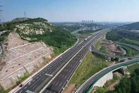 国庆在即，济菏高速首个“双向八车道”长清段拟9月底前恢复双向通行图片