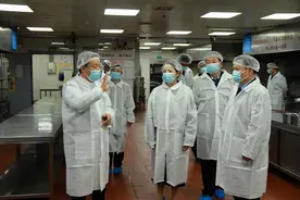 西咸新区：多举措保障校园食品安全 “十统一、六到位” 见成效图片