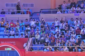 击剑项目破圈，亚运观众席上坐满浙江“小剑手”图片