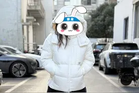 啊？羽绒服+短袖，更暖和？丨静宝聊天室图片