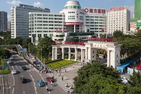 医生因救人，授课迟到受处分：“医”与“教”管理难题何解图片