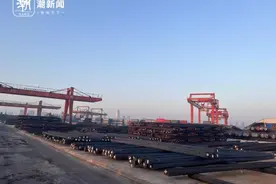 浙东运河游记④：船头船尾奔波，跑船人也是生活的好舵手图片