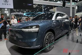 “构筑新品牌非常难”！余承东称“享界挂问界标能多卖5万~7万”，曾想用“问界”来覆盖“四界”图片