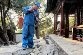 对话颐和园四大部洲“扫地僧”：讲解园林建筑知识是延伸服务图片