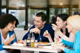 糖尿病多是吃出来的！4种食物是“升糖大户”，不想血糖飙升，再爱吃也要管住嘴图片