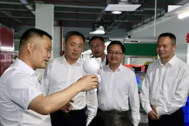 市领导到乐昌调研产业发展，并督导经济稳增长稳投资和森林防灭火、防汛备汛及春耕备耕等工作图片