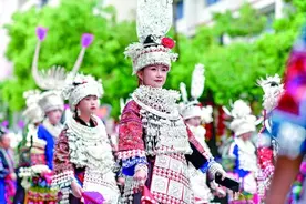 欢度苗族姊妹节图片