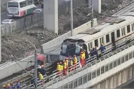上海塔吊侵入地铁线路：地铁护墙被砸开5米长缺口图片