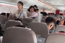航班晚点且不开空调致儿童热哭？福州航空回应图片