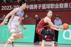 赵睿宣布赛季可能提前报销，下一战浙江稠州金租男篮仍需盯住重点人图片