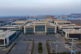 项目强省会 区县大比拼 | 填补济南电子信息产业细分光电领域空白！济南市莱芜区这个项目预计2025年实现产值15亿元以上图片
