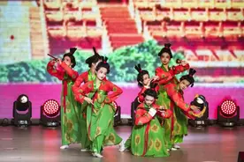 校园艺术节，很“燃”很青春!｜莞邑校园汇图片