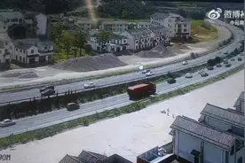 10·05路况播报｜昆楚、昆曲高速返程车流量大，部分路段通行缓慢图片