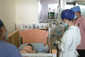 巴基斯坦夫妇带女儿跨国求医，在沪顺利输注脐带血干细胞图片