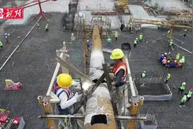 武汉周大福金融中心项目建设提速图片