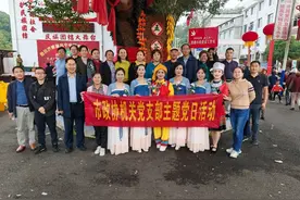 张家界市政协机关党委到甘堰土家族乡举行“开展消费帮扶，助力乡村振兴”活动图片