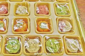 生产厂家回应“吕洞宾月饼”图片