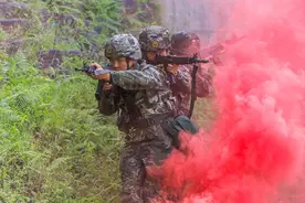 枪声阵阵！直击武警重庆总队执勤第三支队集中轮训图片
