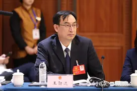 烟台市人大代表王勋达：成立发展基金，扶持AI产业加速发展图片
