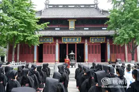 告别童年迈入少年 这些杭州小学生齐聚杭州孔庙举行十岁成长礼图片