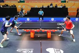 （体育）乒乓球——亚锦赛：林诗栋/蒯曼混双夺冠图片