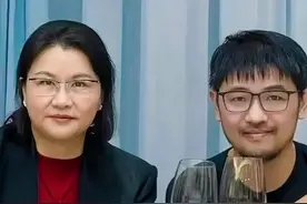 蓝思科技牵手灵伴科技，能藏发言稿的AI眼镜将在湖南量产图片