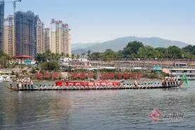 水水水！西双版纳傣历1386年新年节庆祝活动启幕图片