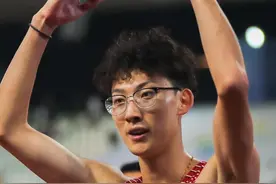 田径——全国锦标赛：徐卓一夺得男子110米栏冠军图片