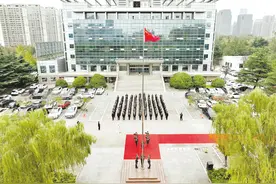 从“纸”上到“指”上，我们一直在奋力奔跑—日照日报社（集团）深化融媒改革这一年图片
