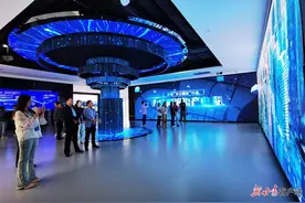 “农数”共进 “双链”齐驱——庆阳市发展数字经济和现代农业助推高质量发展扫描图片